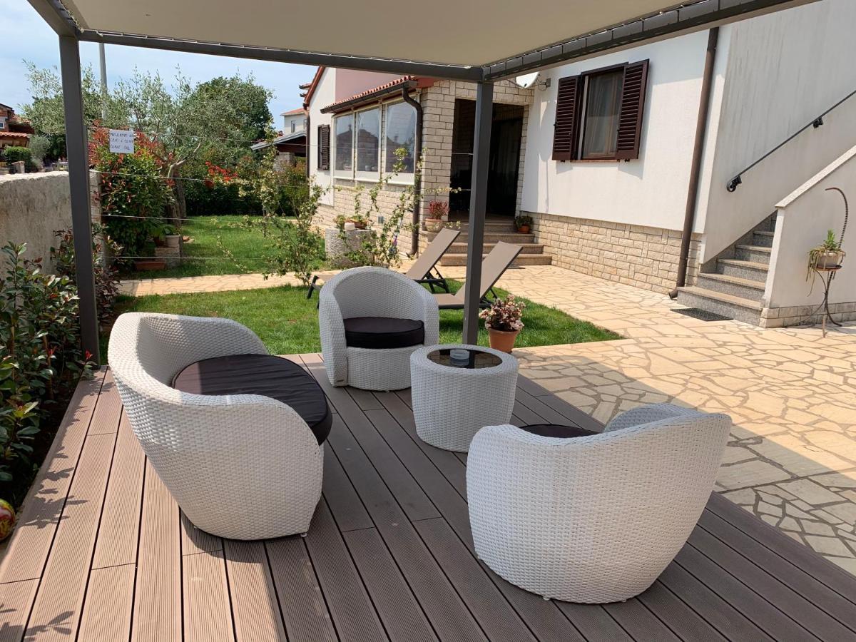 Apartments & Room Piutti Bale Exterior foto